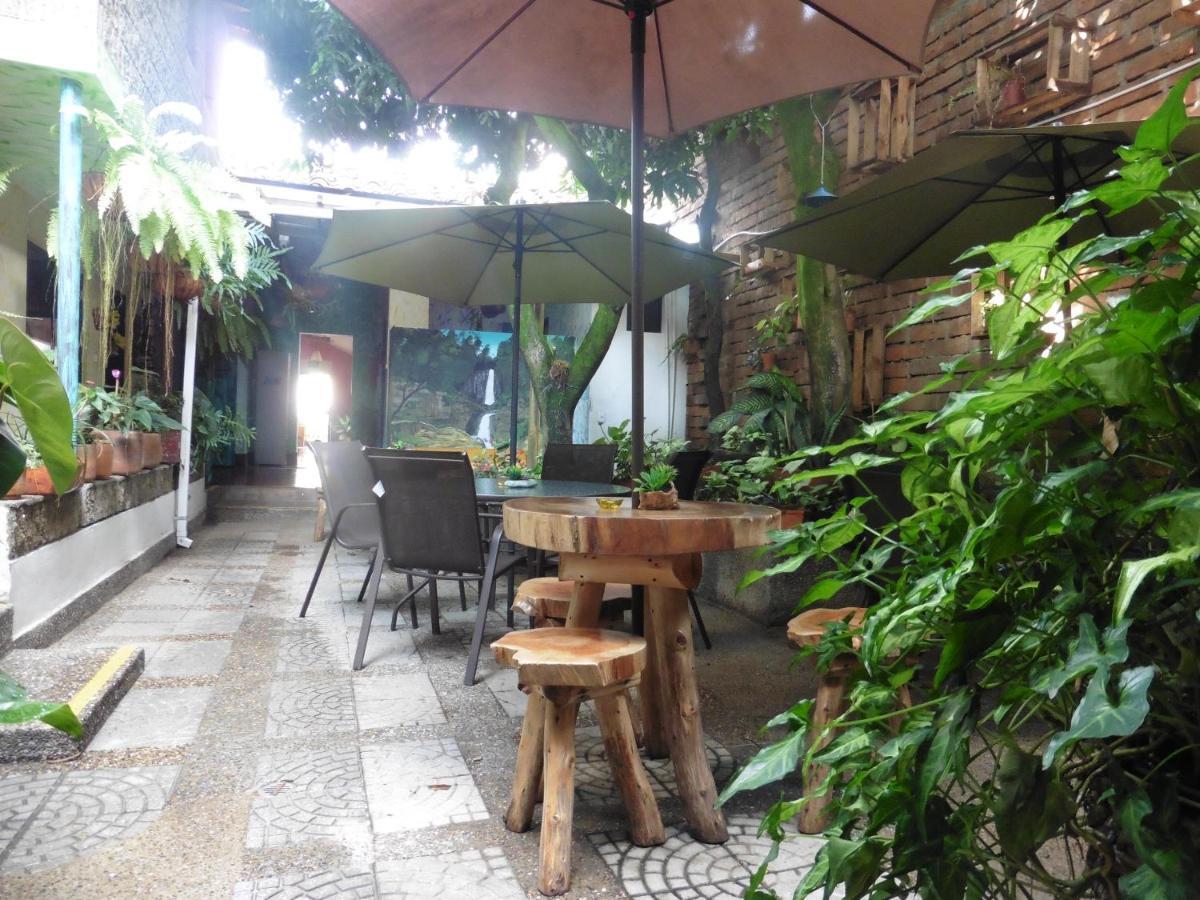 Hotel El Jardin De La 10 Medellín Exteriér fotografie