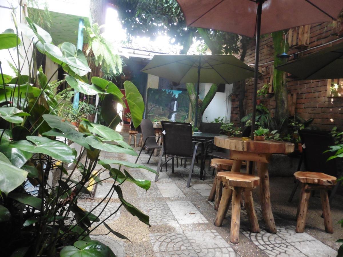 Hotel El Jardin De La 10 Medellín Exteriér fotografie